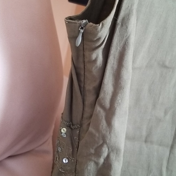 Olive green midi dress - Picture 3 of 8